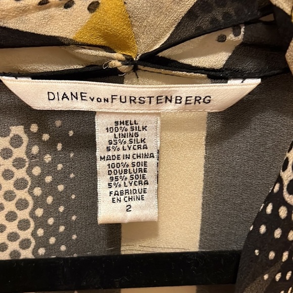 Diane Von Furstenberg Black Tan Women's Geometric 2-Piece Silk Blouse/Cami Size2 - Picture 5 of 9